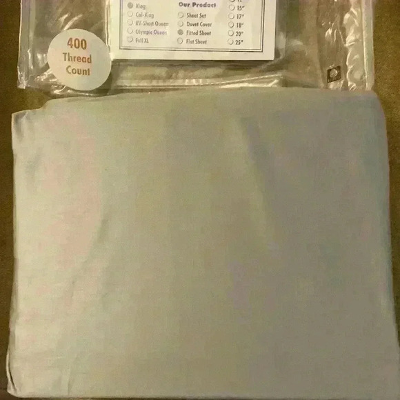 Calico Homes One Fitted Sheet -King Size-10” Deep Pocket Light Grey-400 TC New - Picture 1 of 3